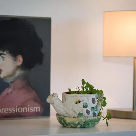 Luxury & Calm Apartment