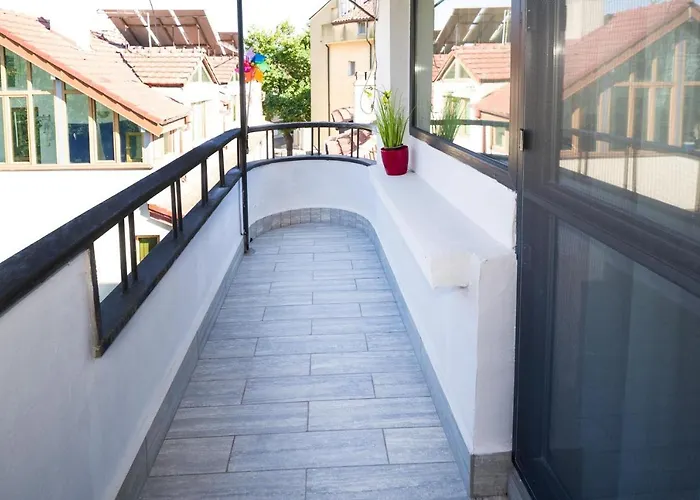 Апартамент Luxury & Calm *